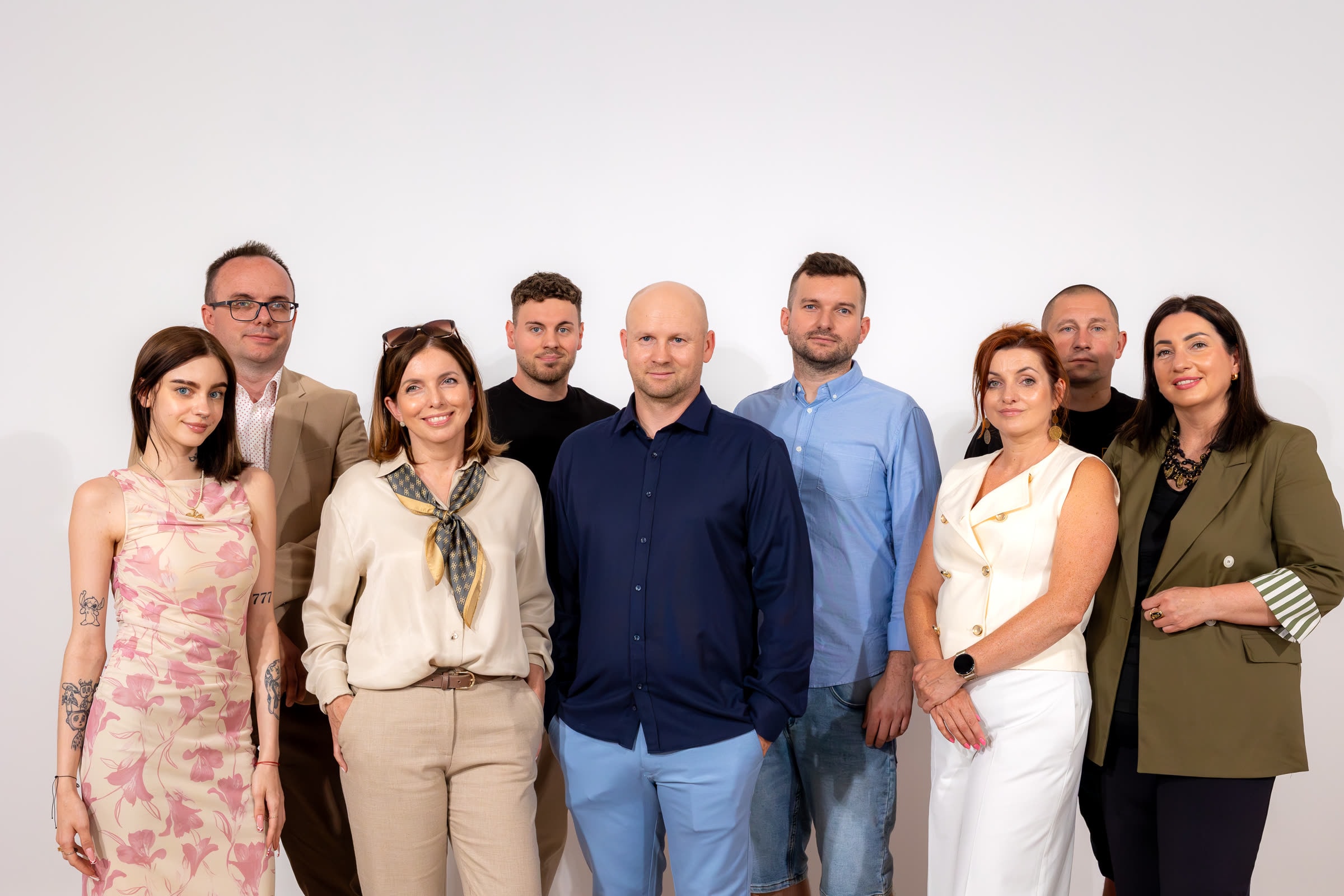 Zespół LoftVision przed zakładem produkcyjnym